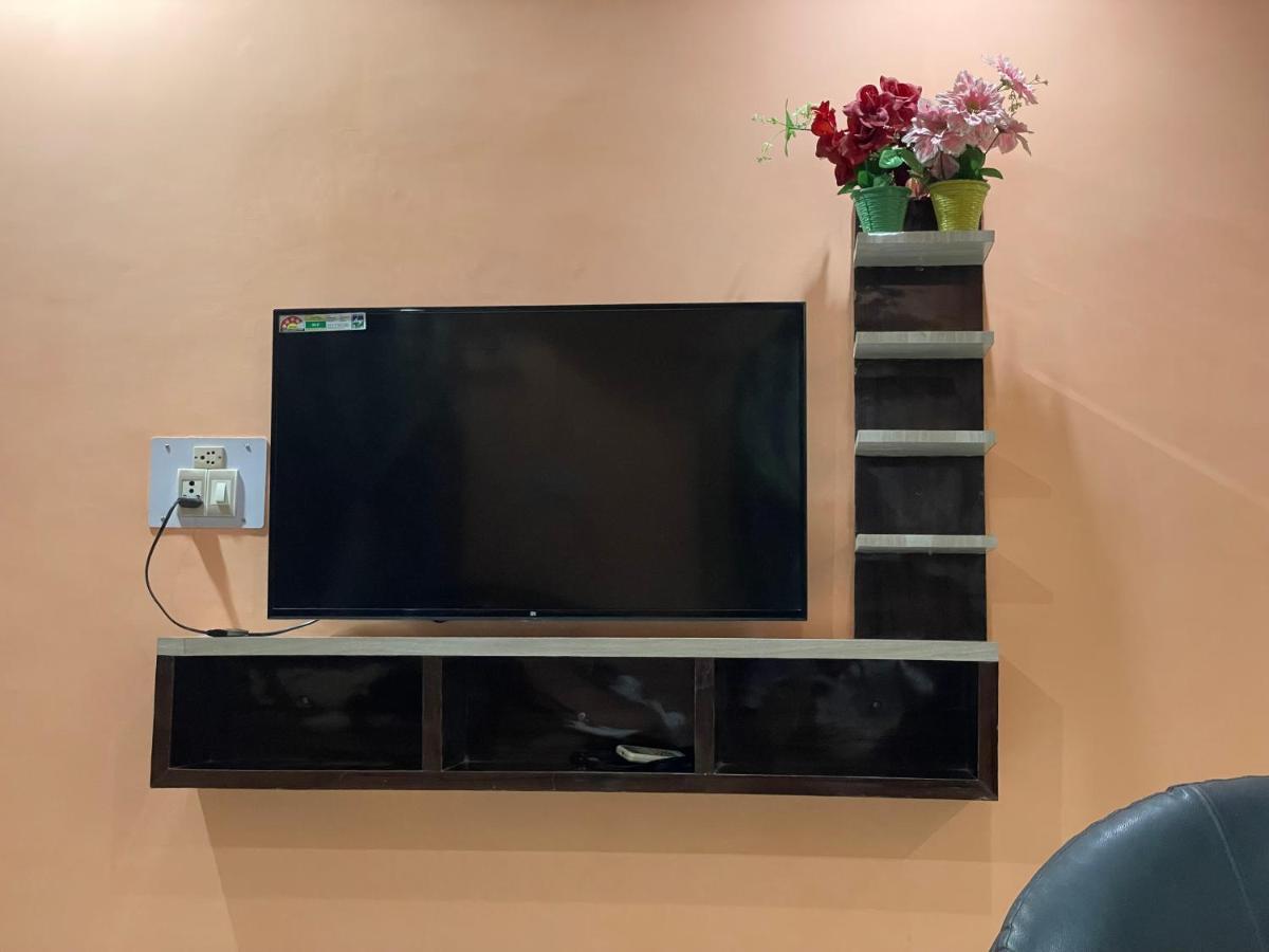 Hotel Swarg Muzaffarpur Ngoại thất bức ảnh
